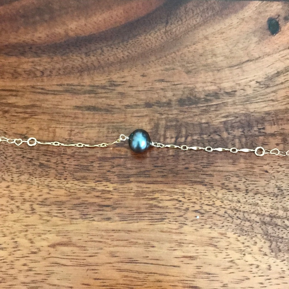 Tahitian pearl bracelet